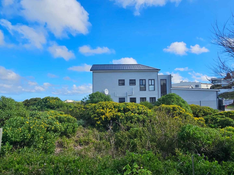 0 Bedroom Property for Sale in Pearly Beach Western Cape